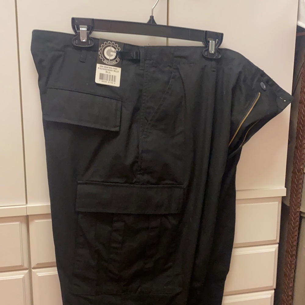 Brand new black tactical cargo pants